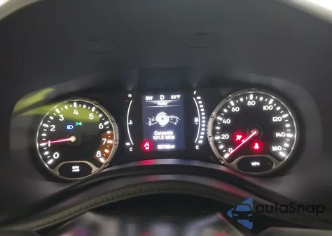 2020 Jeep Renegade Latitude 4X4 from USA, damaged, VIN ZACNJBBB8LPL19526